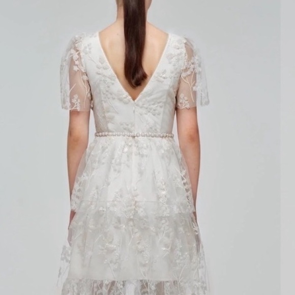 NWT Self Portrait Ivory Sequin Blossom Two Tier Mini Dress size 4 - Picture 3 of 8